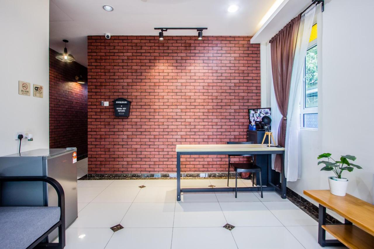 Surprised Homestay バターワース エクステリア 写真