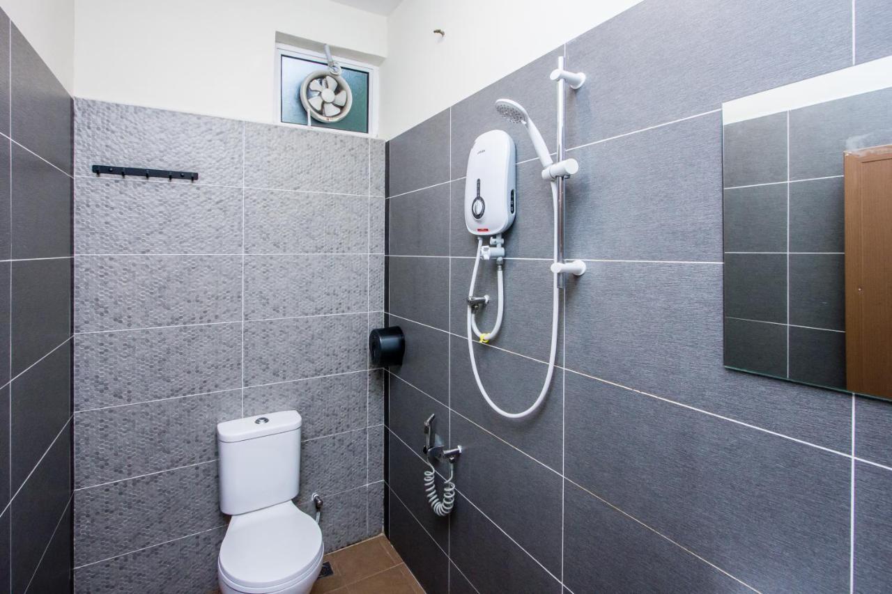 Surprised Homestay バターワース エクステリア 写真