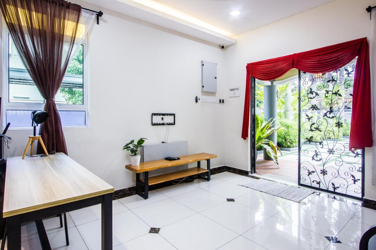 Surprised Homestay バターワース エクステリア 写真